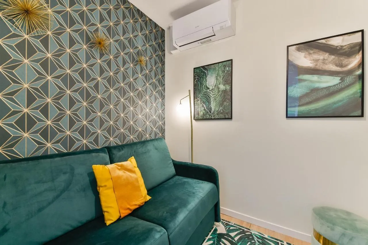 Luxury New Studio 2Pers/Champs Elysees/Ar Apartamento París